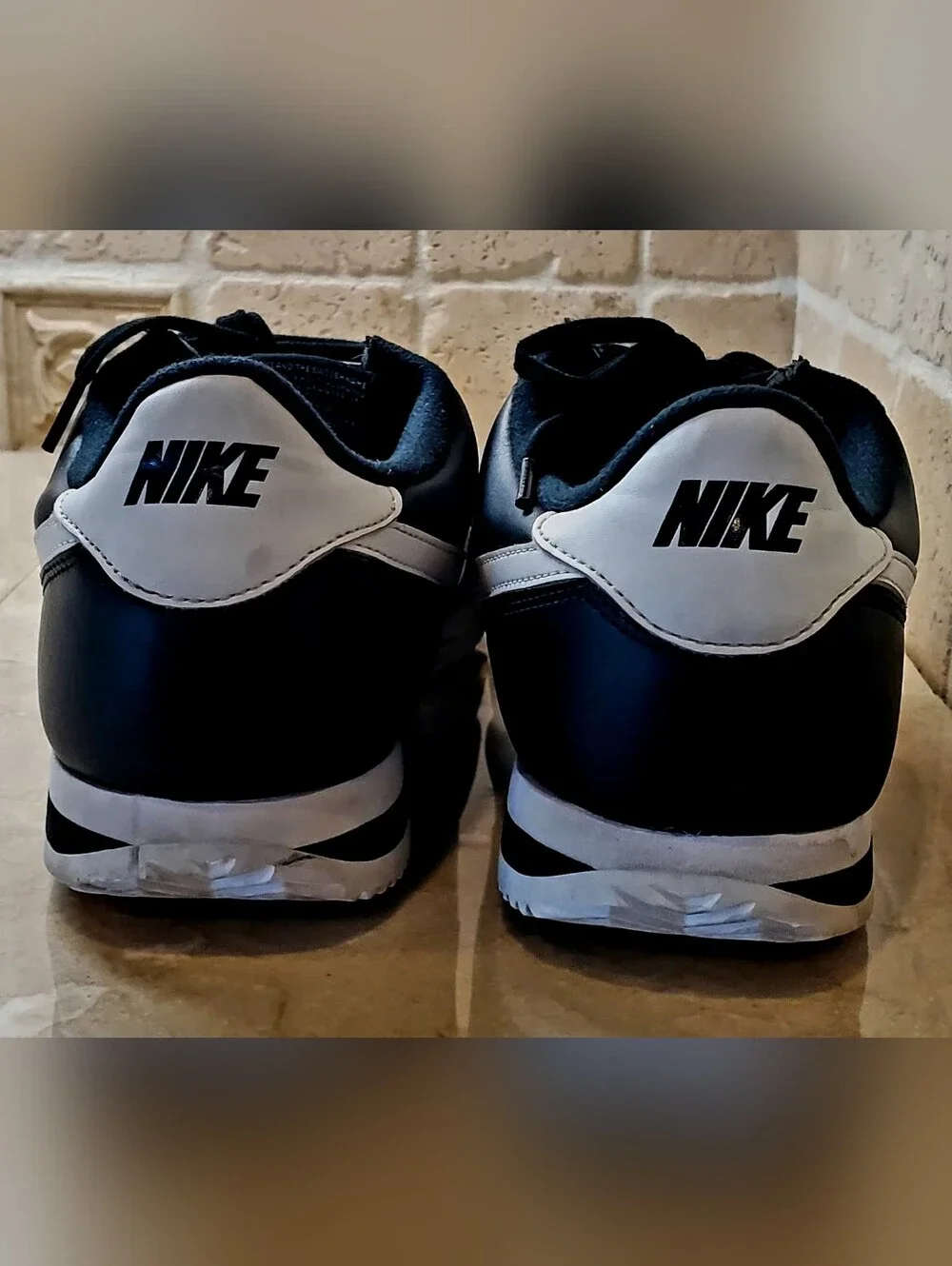 Nike Men’s Cortez Classic Black/White Low-Top Sneaker Size 11.5